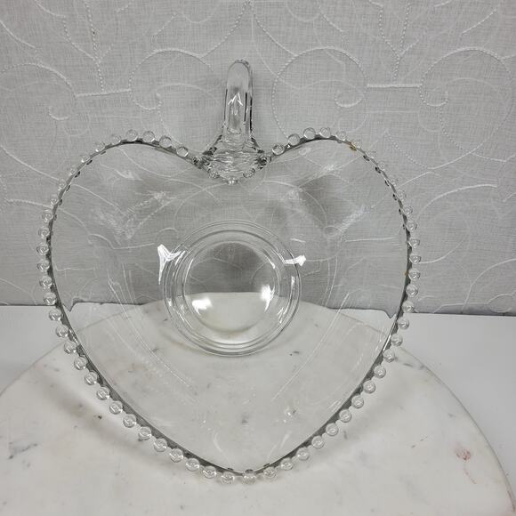 Vintage Imperial Candlewick Hobnail Heart Bowl 9" Clear Glass Handle Bread Candy - Picture 16 of 16